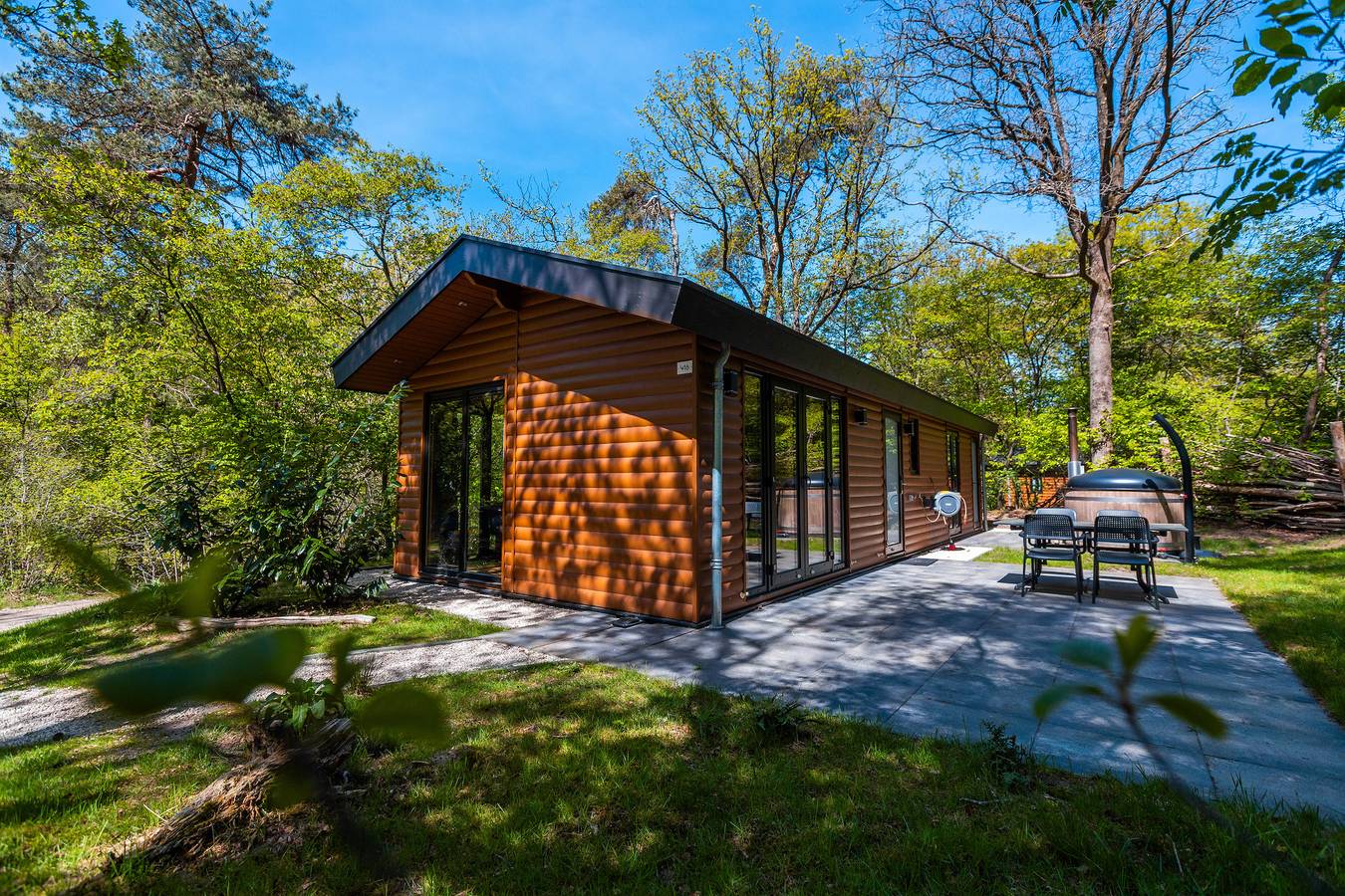 Vakantiepark De Wiltzangh — Esborg Wellness Lodge | 2 personen in Nationaal Park Dwingelderveld