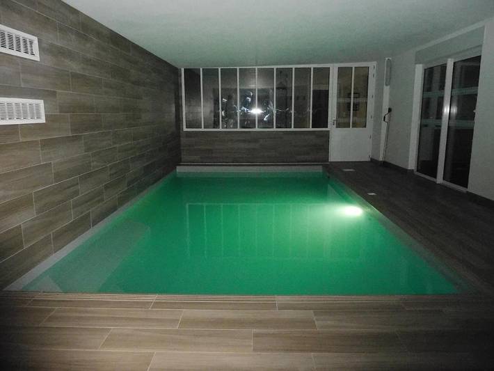 Location de vacances pour 9 personnes, avec piscine et jardin à Plélan-le-Petit - 4