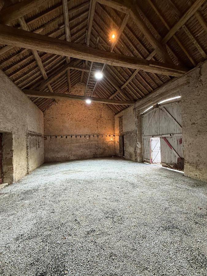 Location de vacances pour 13 personnes, avec jardin et piscine ainsi que vue et vue sur le lac à Saint-Benoît-sur-Loire - 3