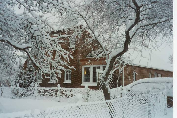 Bauernhof für 4 Personen, mit Balkon/Terrasse und Terrasse sowie Garten in Carolinensiel