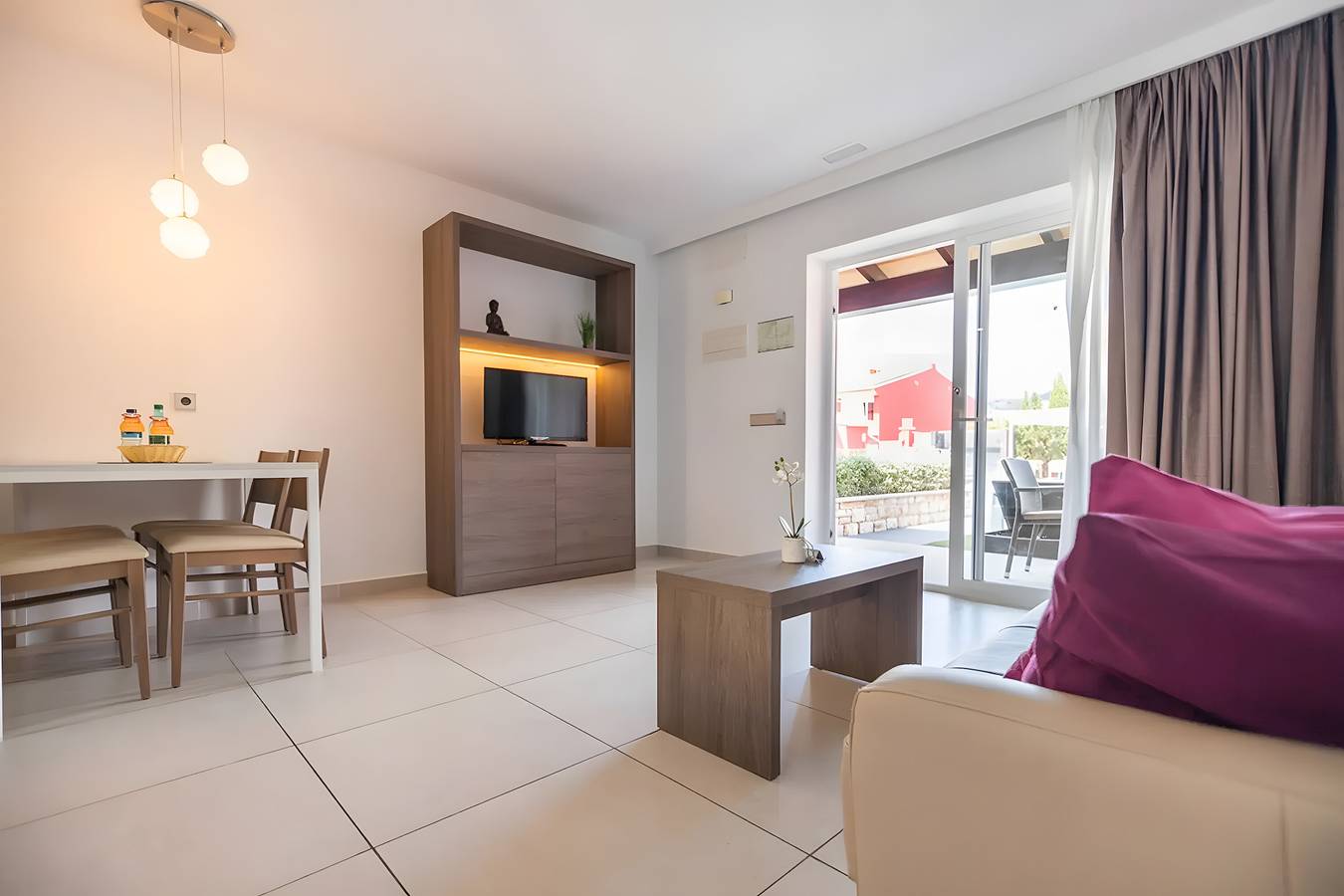 Appartement "Standard 6" avec piscine partagée, Wi-Fi et climatisation in Cala Ratjada, Capdepera