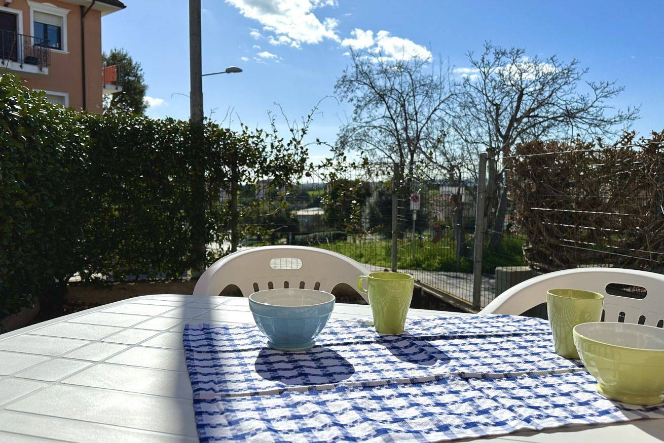 Apartamento entero, Palme 8 - Marcelli, three-room apartment with private garden, Residence Le Palme in Riviera del Conero