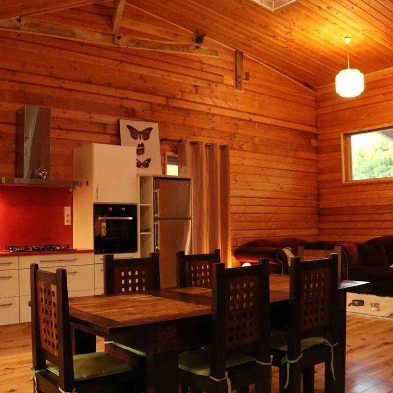 Gîte avec spa privatif et piscine de 2 à 10 voyageurs in Brassac, Quercy