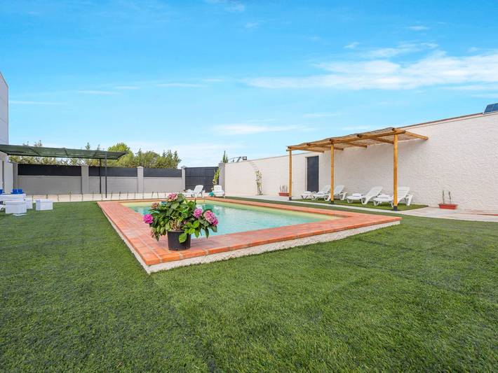 Casa rural para 8 personas, con jardín y piscina, Se admiten mascotas en Sierra Sur de Sevilla - 2