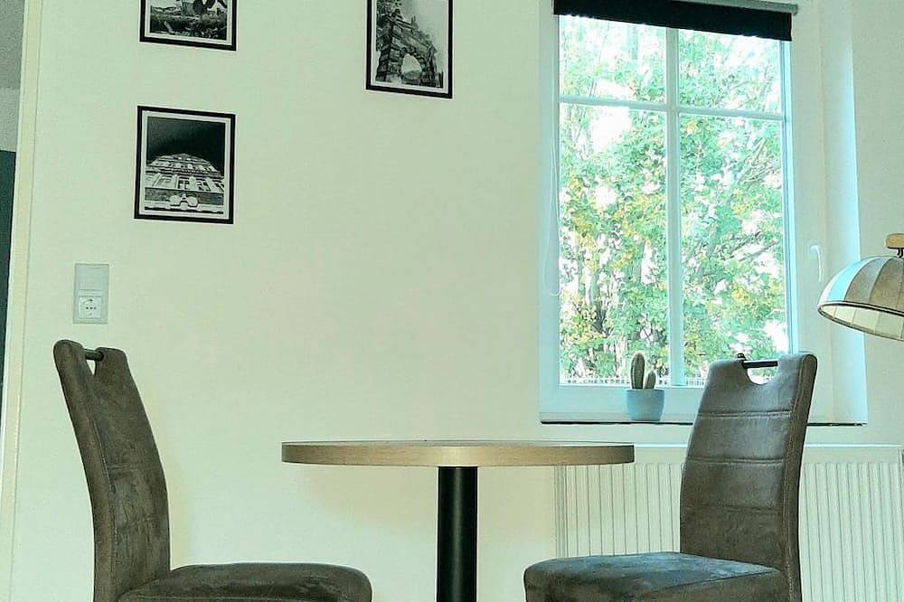 Ganze Wohnung, Ferienwohnung Kunsthaus Krummhörn - Kunsthaus Krummhörn Eg in Visquard, Krummhörn