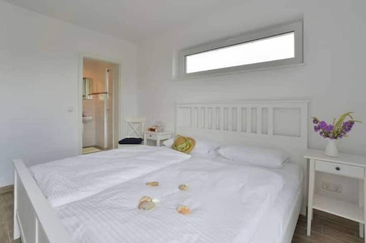 Villa für 6 Personen, mit Garten auf Rügen - 4