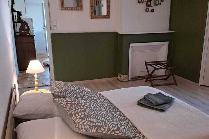 Gîte pour 2 personnes, avec terrasse et jardin, animaux acceptés dans Bains-les-Bains - 4