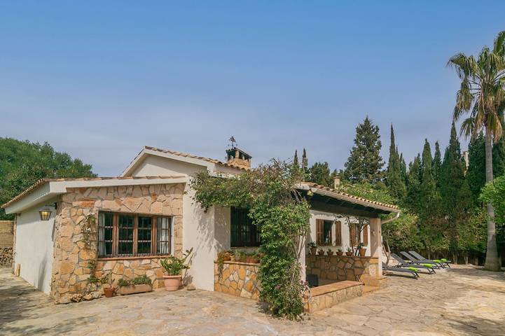 Ferienhaus für 6 Personen, mit Whirlpool und Terrasse in Cala Millor