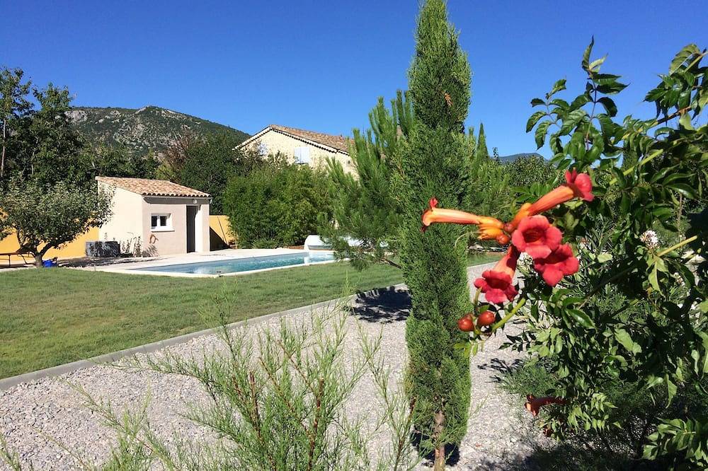 Provence (Drôme Provençale)  Belle propriété à Condorcet (Nyons) in Condorcet, Région de nyons
