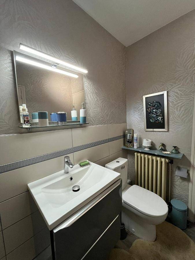 Gîte pour 4 personnes, avec vue et terrasse à Le Vigen - 3