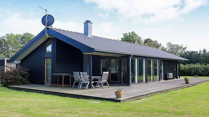 Ferienhaus für 9 Personen, mit Whirlpool und Sauna sowie Garten in Dannemare - 3