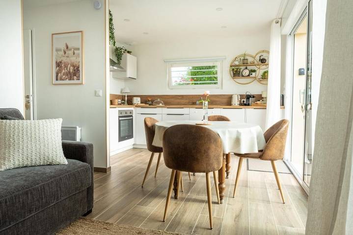 Location de vacances pour 4 personnes, avec vue et jardin à Vaucelles - 4