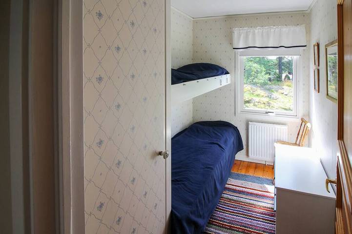 Gorgeous home in Vikbolandet with WiFi in Vikbolandet