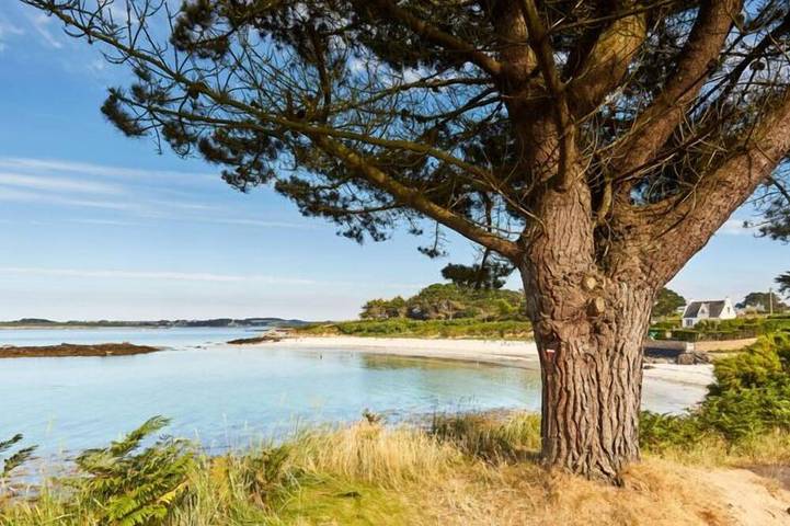 Location de vacances pour 5 personnes, avec jardin, animaux acceptés à Landéda