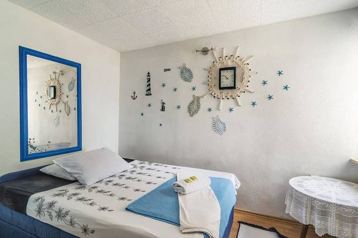 Beautiful home in Novo Selo with house sea view in Brac