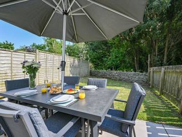 Holiday Rental for 10 People in St Austell, Cornwall, Photo 3