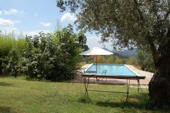 Agriturismo per 14 persone, con giardino e balcone in Palombara Sabina