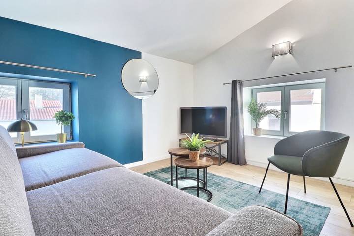 Estudio entero, Estudio para 2 personas in Caluire-et-Cuire, Lyon region