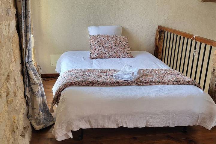 Location de vacances pour 4 personnes, avec jardin et piscine à Les Verchers-sur-Layon - 3