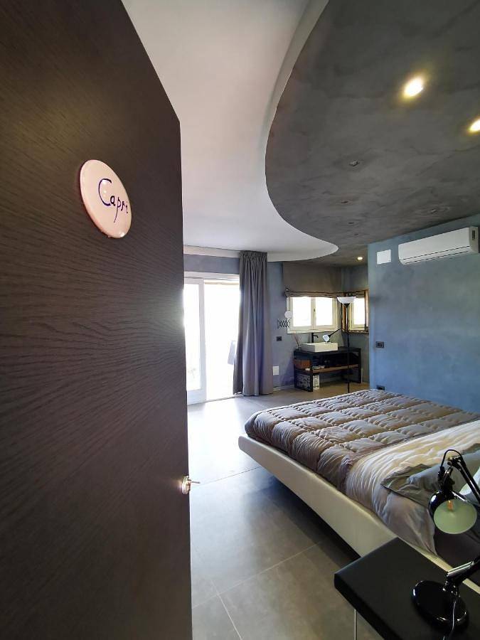 Chambre d’hôte pour 2 personnes, avec piscine ainsi que vue et terrasse, animaux acceptés dans Santa Teresa Gallura - 4