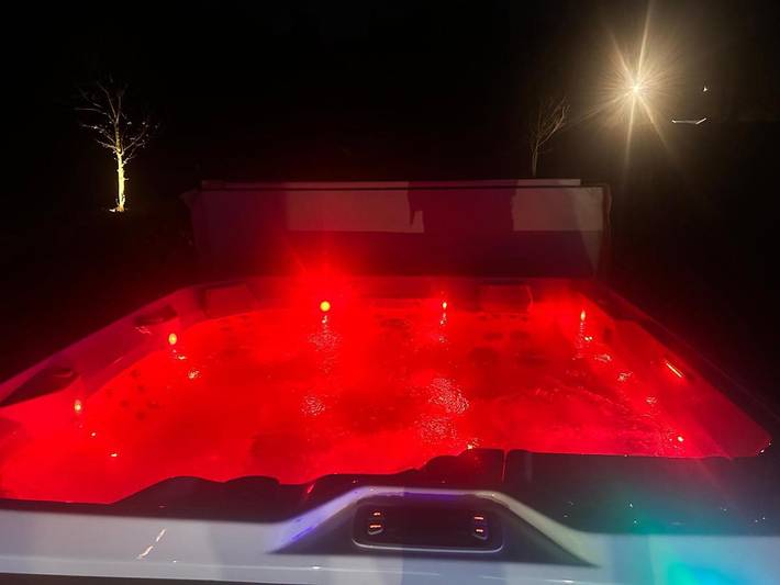 Location de vacances pour 10 personnes, avec jardin et piscine ainsi que sauna et jacuzzi à Tongres - 2