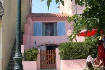 Gîte pour 5 personnes, avec balcon à Rogliano