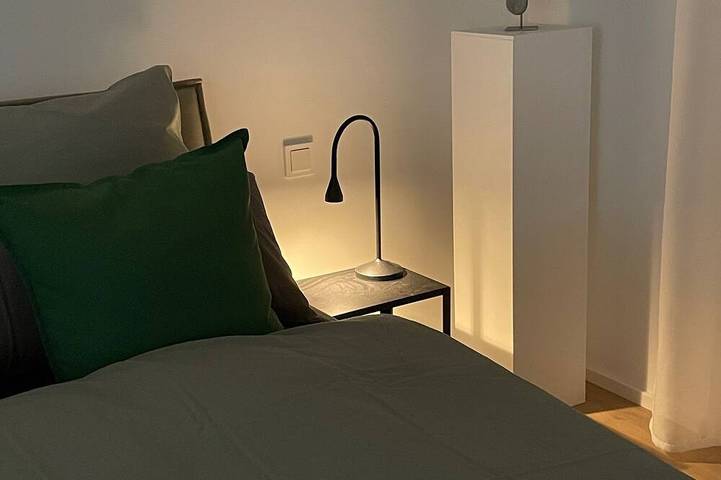 Entire apartment, Alma - Modern ambiance, art, and luxury in Karlsruhe, Rhine Plain