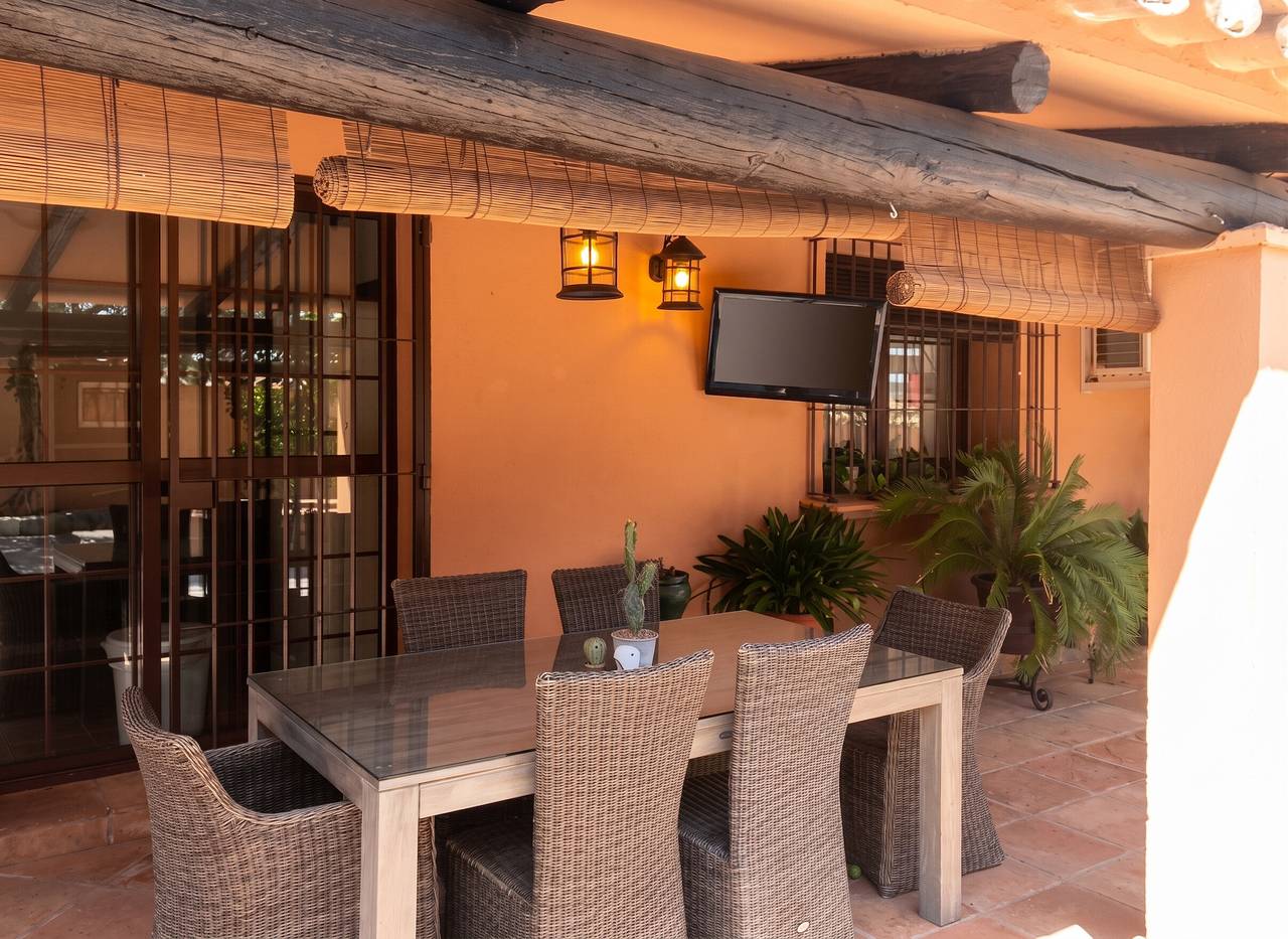 Villa espaciosa con piscina privada en Hornachuelos in Hornachuelos, Provincia de Córdoba