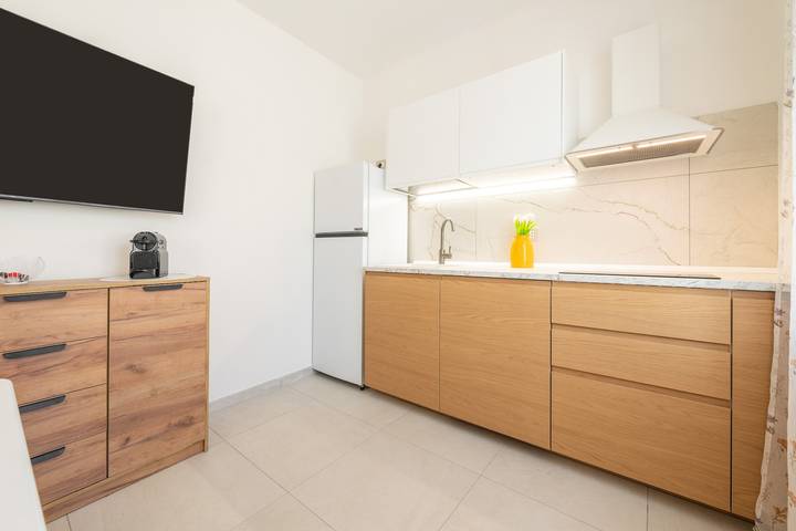 Ganze Wohnung, Das Wesen des Lichts: Design-Apartment in Teulada in Teulada, Cagliari Provinz