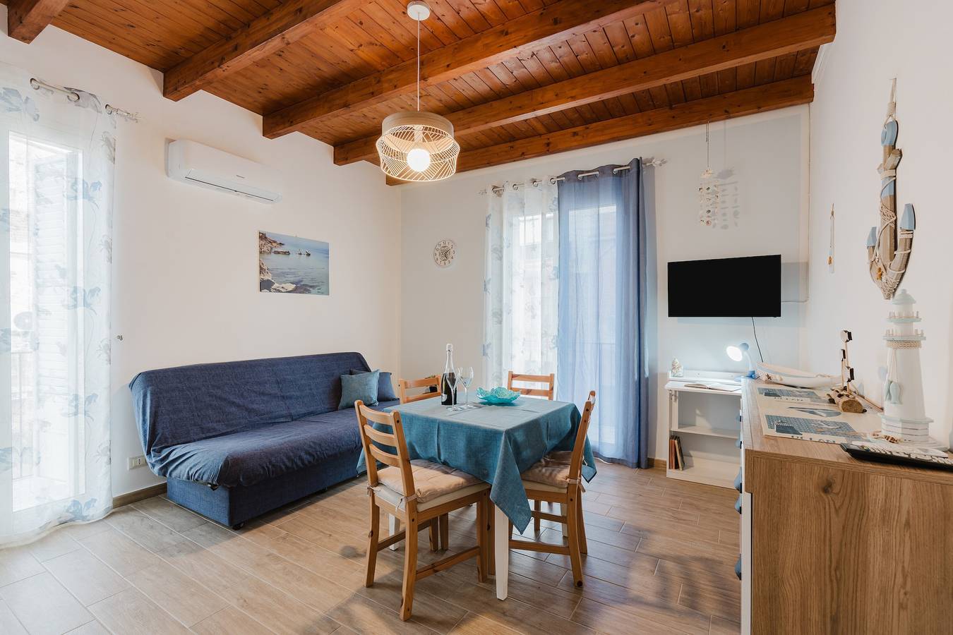 Geheel appartement, Appartement 'Casa Del Pescatore' met Balkon, Wi-Fi en Airconditioning in Trappeto, Provincie Palermo