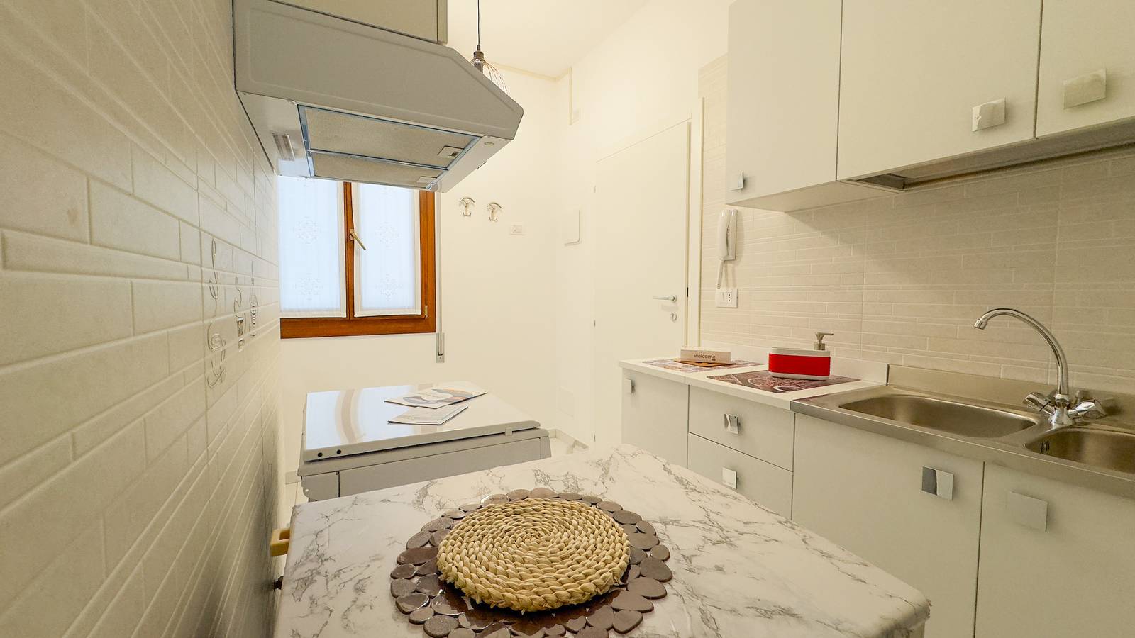 Ganze Wohnung, Brezza Marina - Studio Flat by Ca-Sa Check in Sottomarina, Chioggia