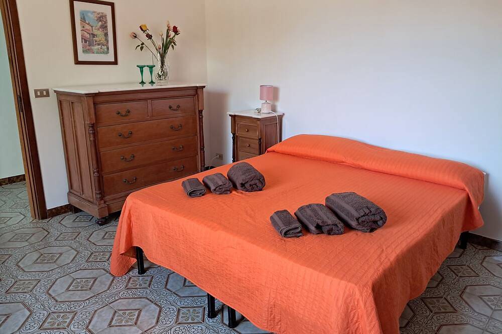 Casa Zuvanni a soli 1,5 Km dalla nota Città di Scicli (Rg) e a 6 Km dal mare in Scicli, Provincia di Ragusa