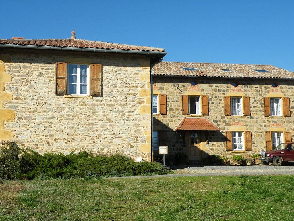 Chambres d'hôtes des 17 Clochers - Chambre bleu in Beaujolais