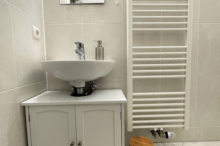 Apartamento entero, ☆ Historic gatehouse apartment | kitchen | 75m2 in Wiesbaden, Hesse del Sur