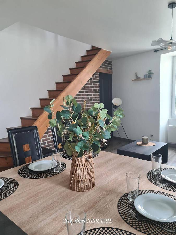 Location de vacances pour 6 personnes, adapté aux familles à Saint-Malô-du-Bois - 2