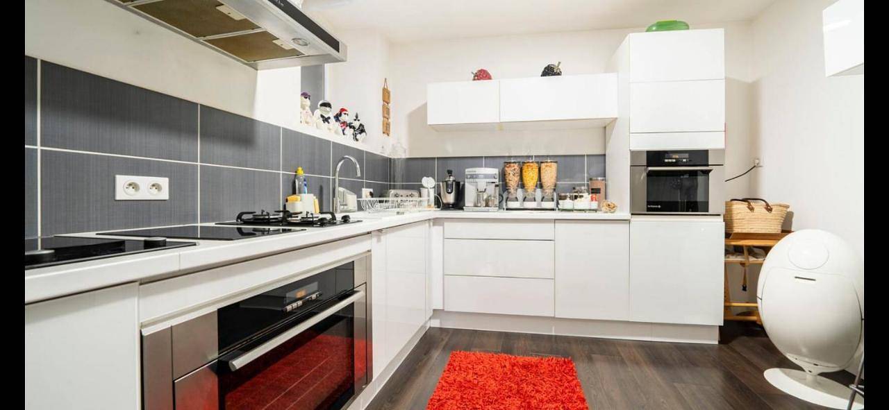 Appartement entier, Appartement Clermont-Ferrand Petit-déjeuner, ménage parking gratuits in Clermont-Ferrand, Parc naturel régional des Volcans d'Auvergne