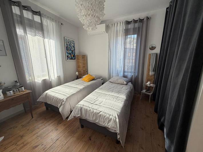 Location de vacances pour 2 personnes, avec vue et terrasse à Monistrol-d'Allier - 3