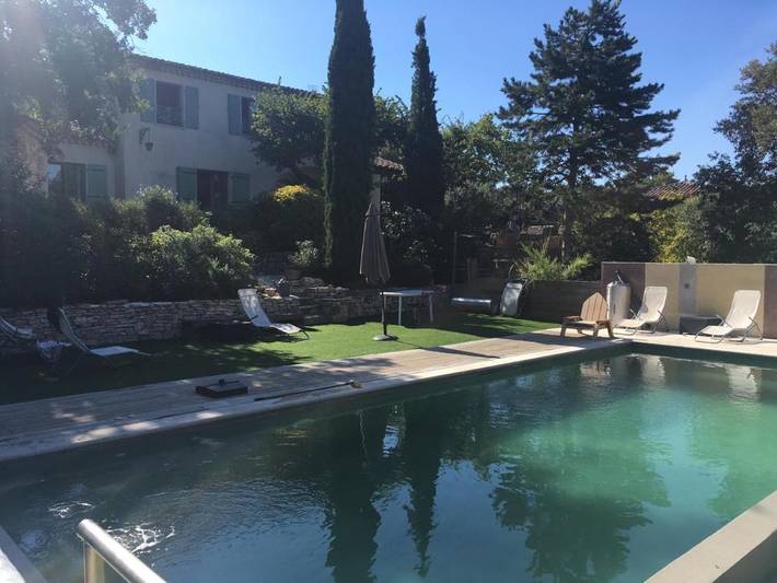 Location de vacances pour 8 personnes, avec jacuzzi ainsi que piscine et jardin à Saint-Paul-Trois-Châteaux - 2