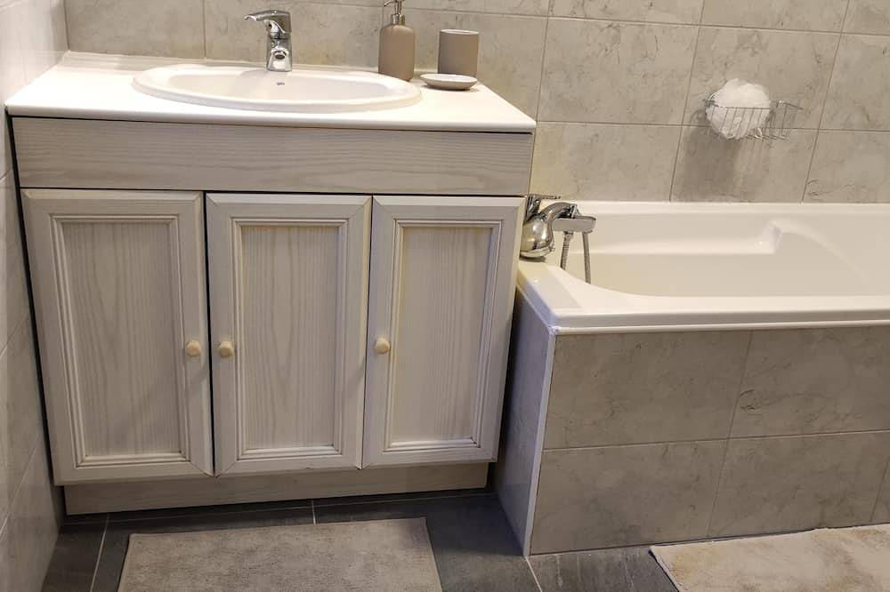 Ganze Wohnung, Apartment T2 55 M2 the cradle of kirneck in downtown Barr,❤️ in Barr, Region Sélestat-Erstein