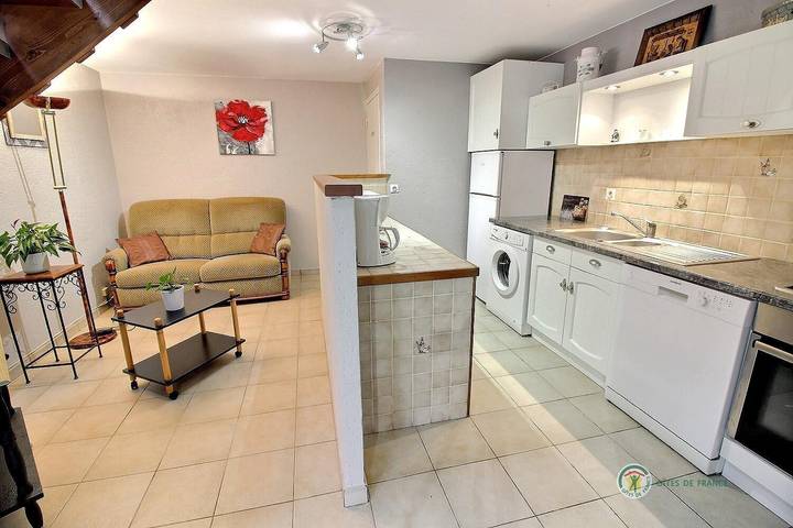 Gîte pour 4 personnes, avec jardin à Hénanbihen - 4