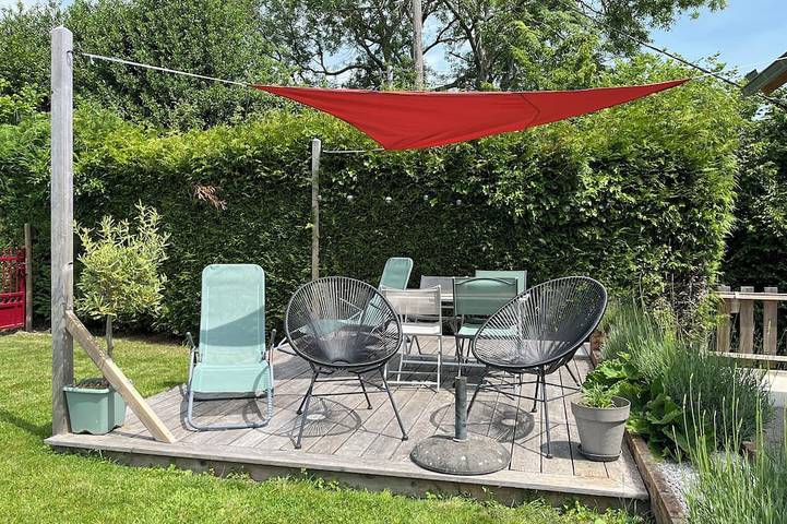 Location de vacances pour 4 personnes, avec terrasse et jardin à Ablon