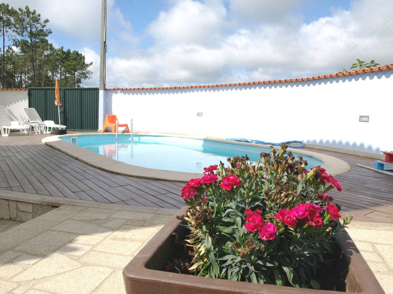 Bcl11V3 antigo moinho c/ piscina in Paradela (desambiguación), Distrito de Braga