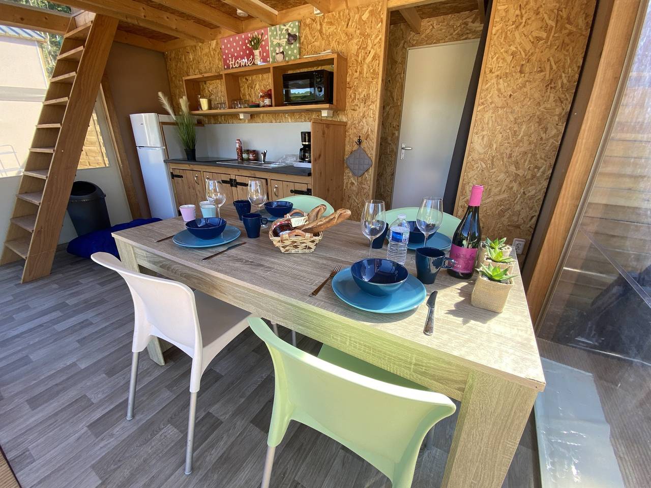 La Draille — Belle Vue luxury lodge tent in Souillac, Lot