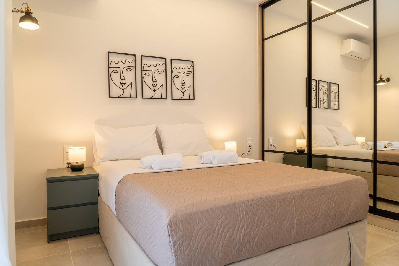 Geheel appartement, Vakantieappartement voor 6 personen met balkon in Iraklio-Heraklion en omgeving