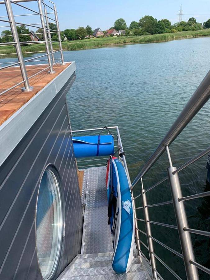 Boot für 6 Personen, mit Balkon und Ausblick sowie Seeblick in Wangerland - 3