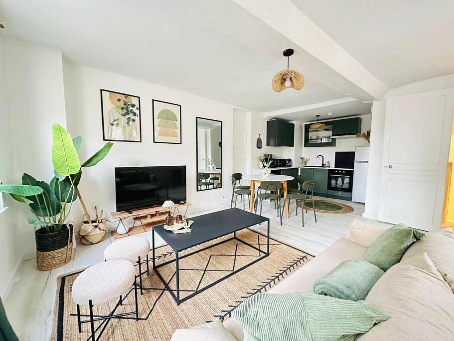 Appartement entier, Maison Médiévale in Laon, Aisne