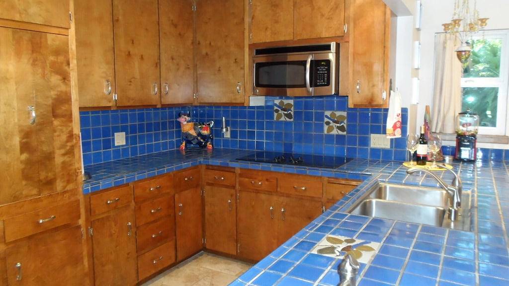 Genießen Sie ein Stück Land - Zwei Meilen von der Innenstadt von Healdsburg - Haustiere willkommen in California North Coast