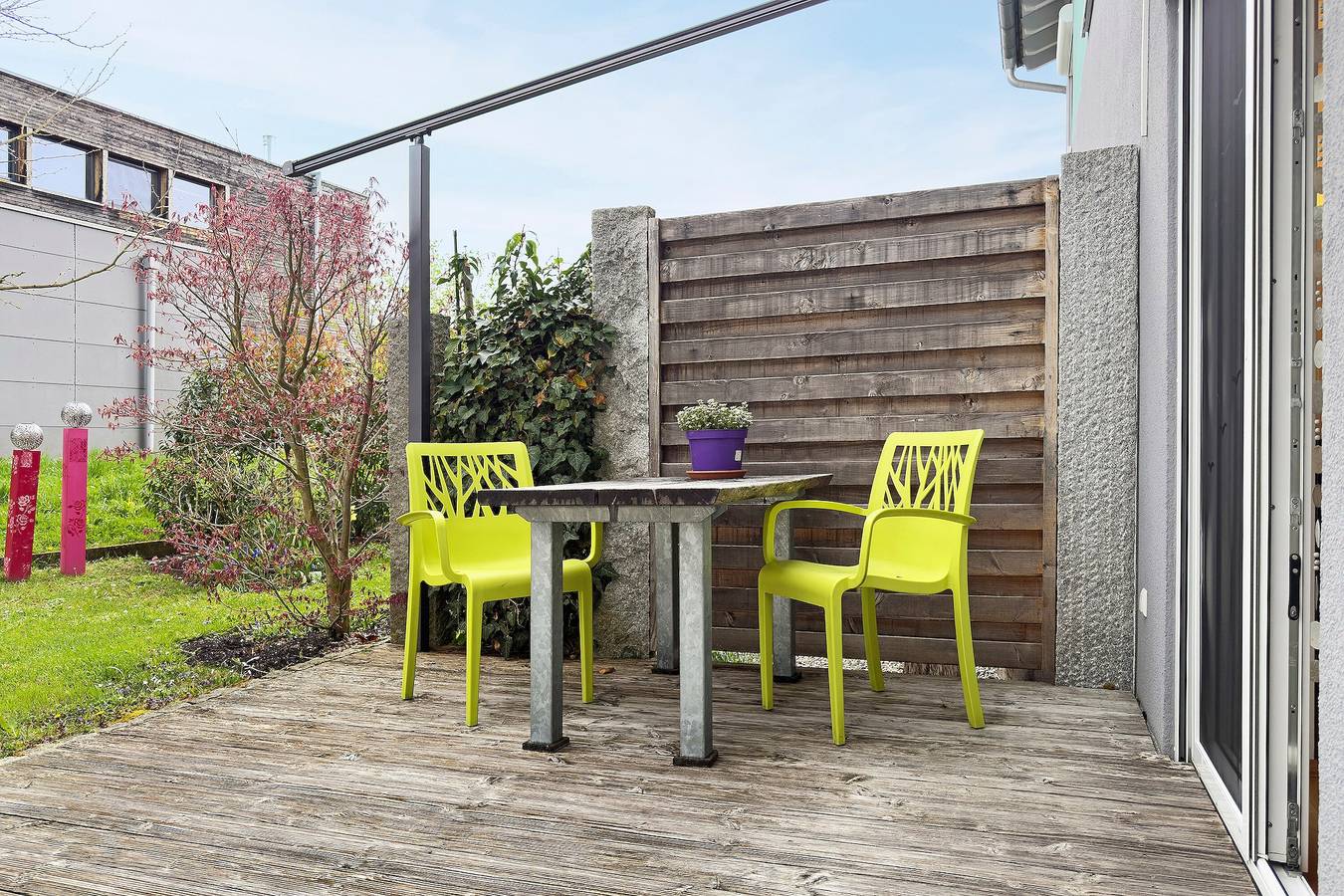 Ganze Wohnung, Riekes Ferienwohnung mit privater Terrasse und Wlan in Friedrichshafen, Region Bodensee-Oberschwaben