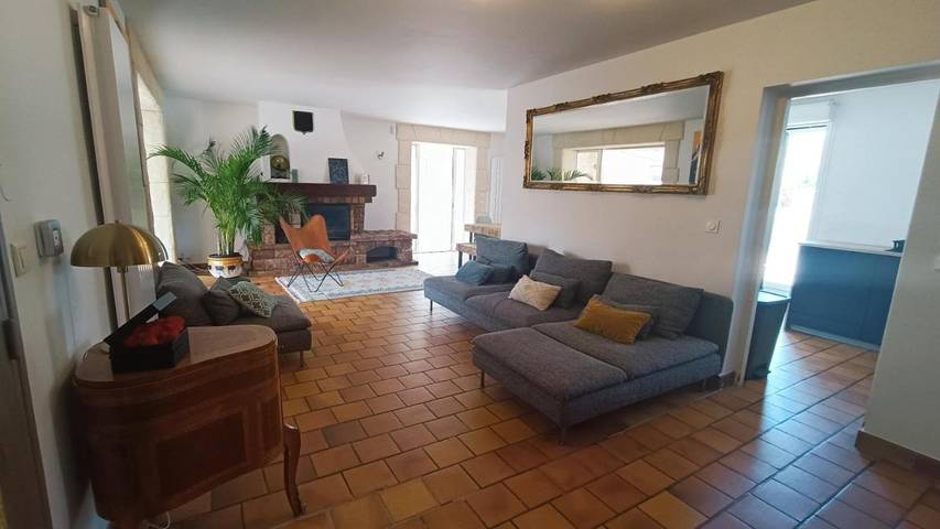 Gîte pour 7 personnes, avec jardin ainsi que vue et piscine à Juvignac - 2