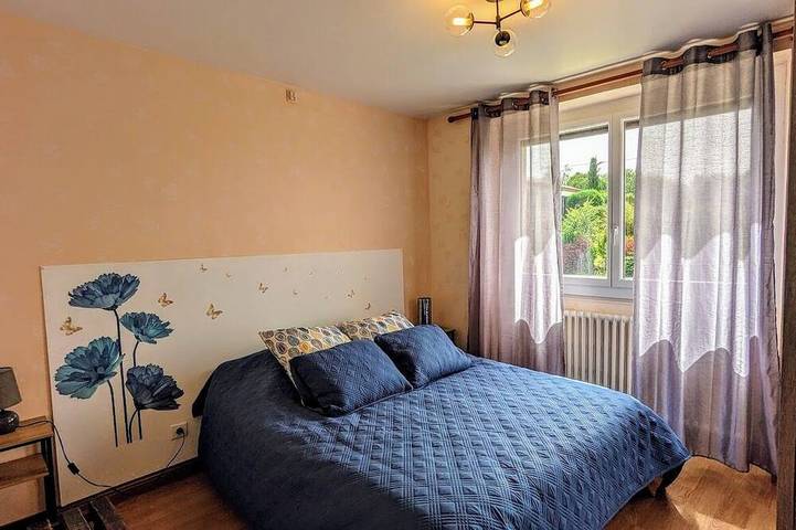 Location de vacances pour 8 personnes, avec jardin à Saint-Jean-de-Marcel - 2